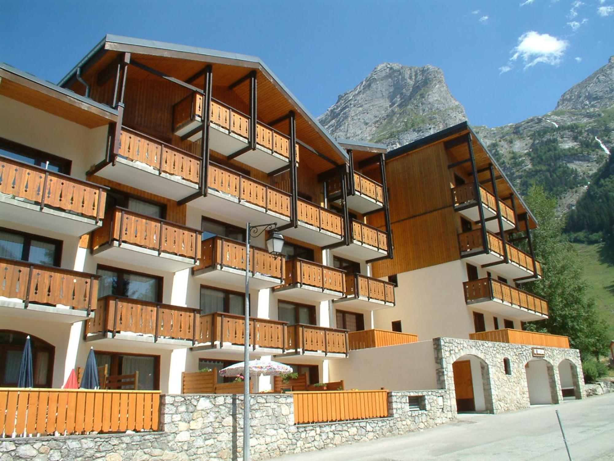 Charmant 2 Pieces Avec Terrasse, Proche Commerces Et Telepherique, Pralognan-La-Vanoise - Fr-1-464-92 Apartman Kültér fotó